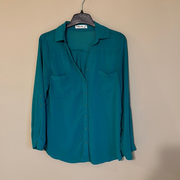 Tops - Long sleeve teal button-down